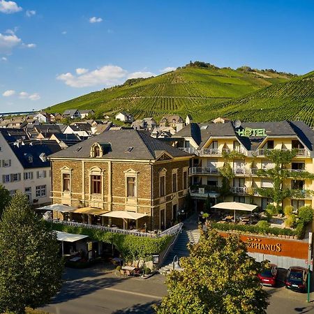 Weinhotel St. Stephanus Zeltingen-Rachtig Dış mekan fotoğraf