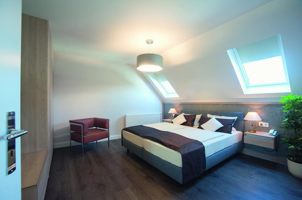 Weinhotel St. Stephanus Zeltingen-Rachtig Dış mekan fotoğraf