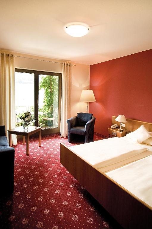 Weinhotel St. Stephanus Zeltingen-Rachtig Oda fotoğraf